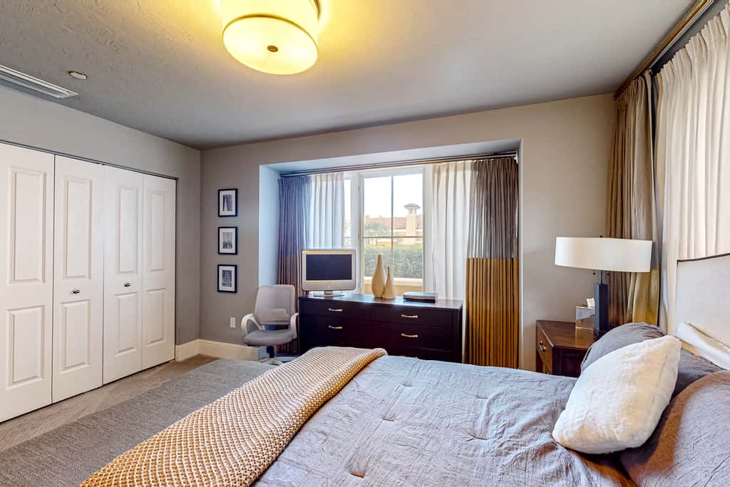 Dog Friendly Retreat w/Bay Views, Pool, Spa & Onsite Marina