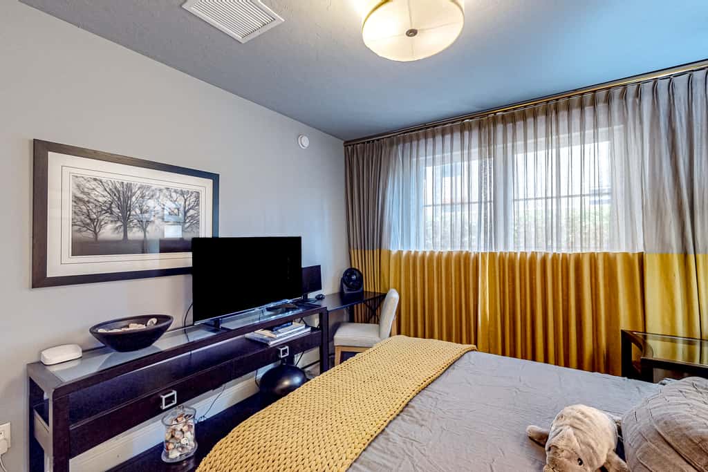 Dog Friendly Retreat w/Bay Views, Pool, Spa & Onsite Marina