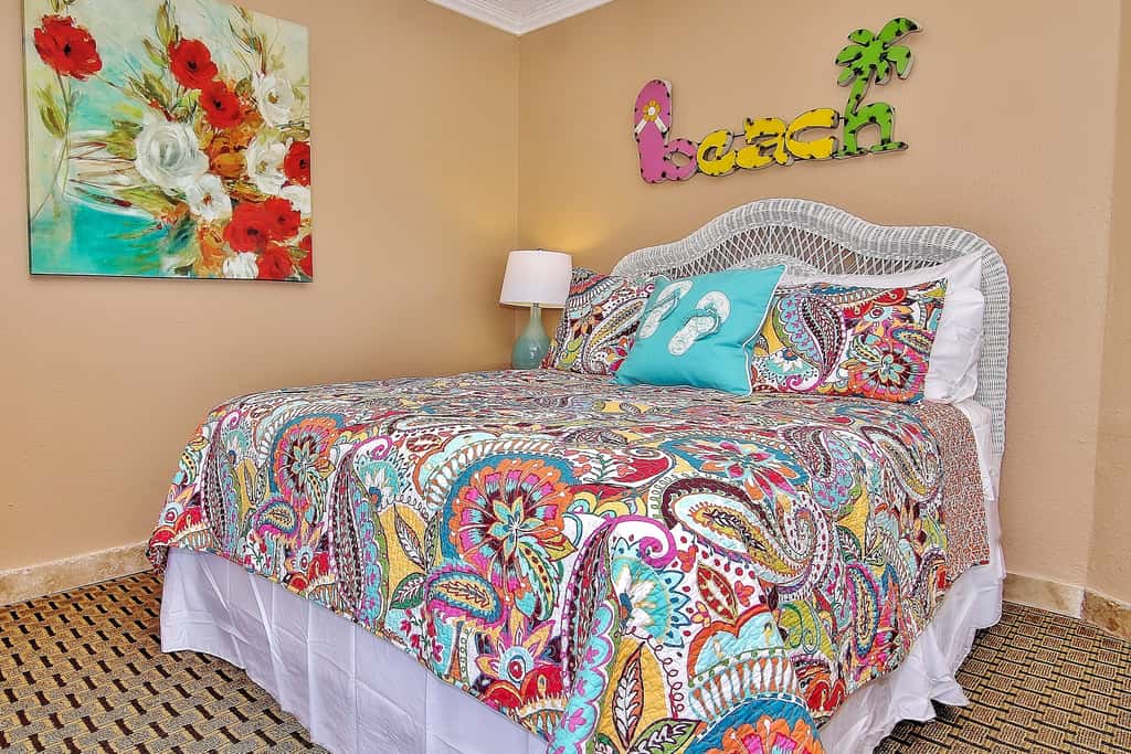 Gulf front condo with pool amazing views and central AC dog friendly