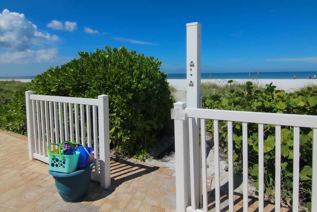 Gulf front condo with pool amazing views and central AC dog friendly