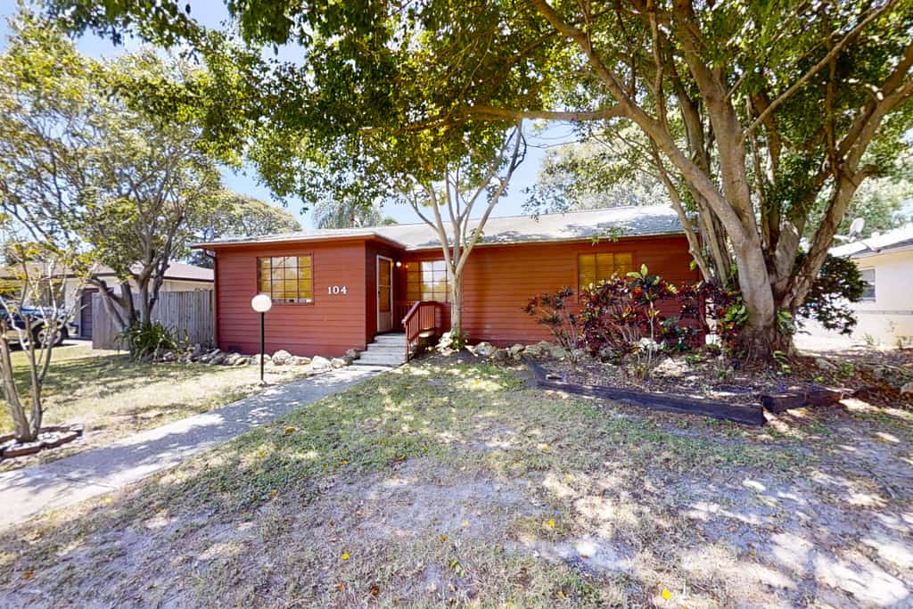 Jupiter Pines Cottage