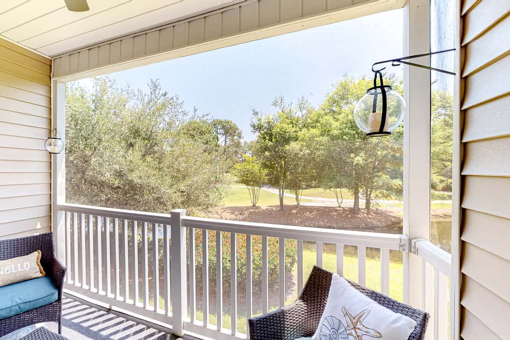 SB40  Family Tides - Sandpiper Bay