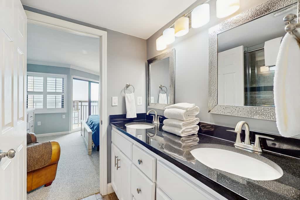 OIB74 Kat Cove 2