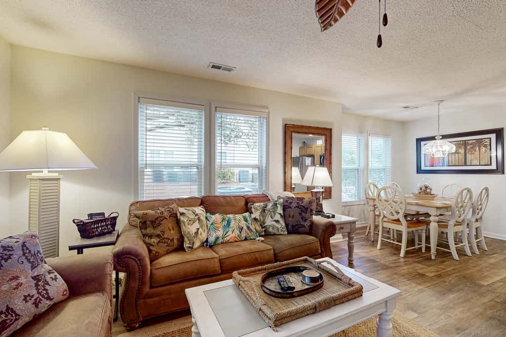 STJ22 Villa On The Green - Full Condo