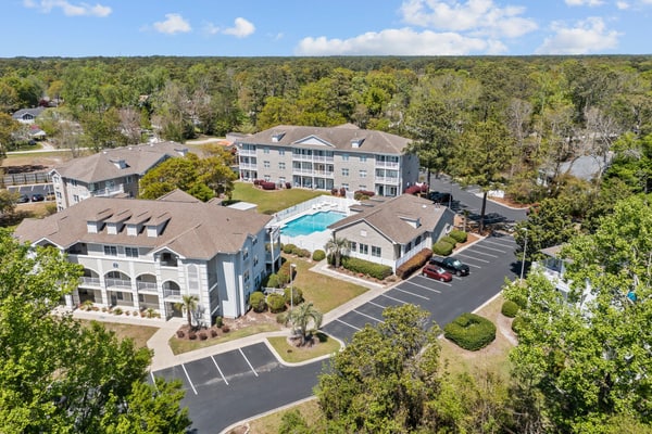 Colony II - Unit 509 at Oyster Bay condo | fast WiFi, seasonal pools, hot tub, fitness room