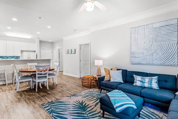 Crow Creek Retreat: Golf-course-front villa at Crow Creek with screened porch and washer/dryer