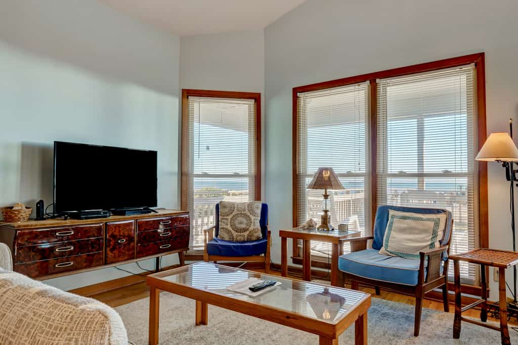 Oceanfront Home w/Incredible Views, Private Boardwalk to the Beach, & Free WiFi