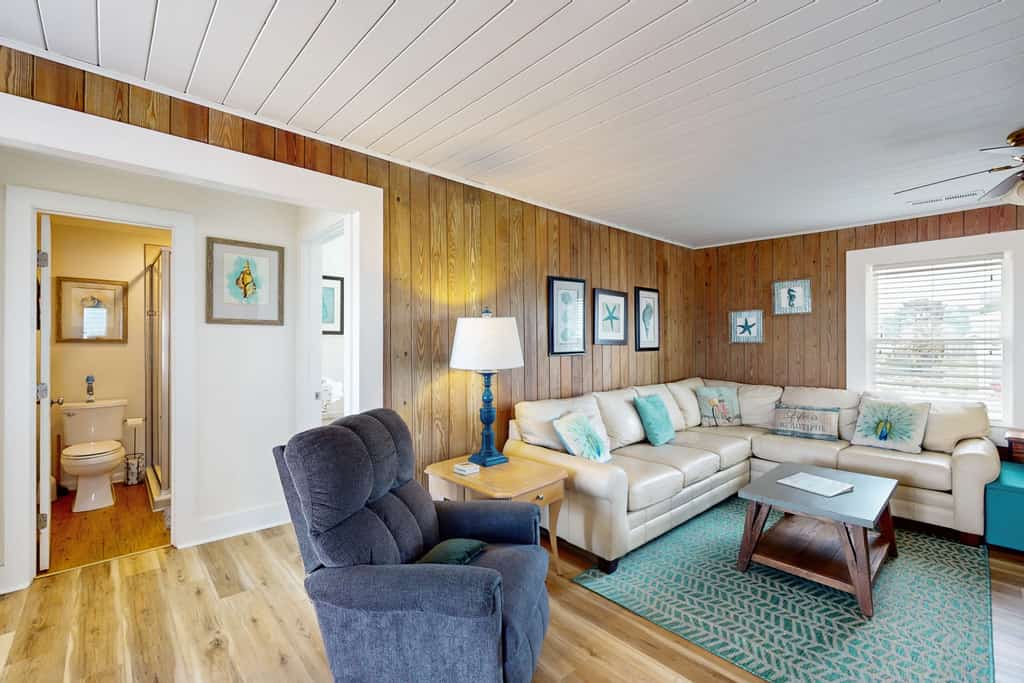 Oceanfront Home with Dreamy Sundeck View, Walkway to Beach, Washer/Dryer & WiFi