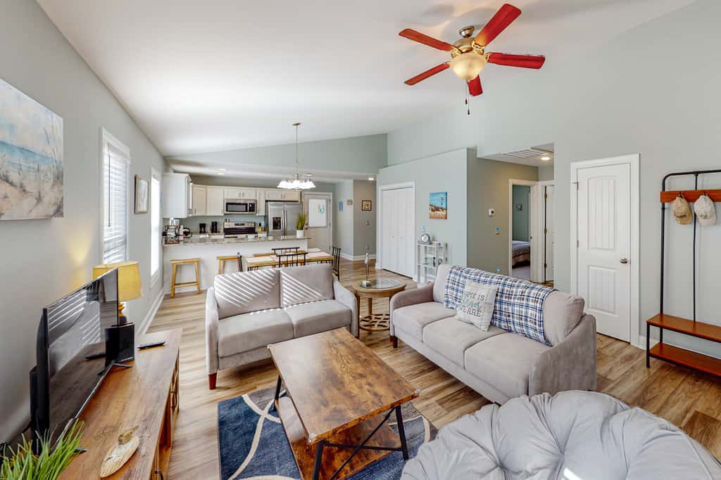 OAI37 Oak Island Oasis