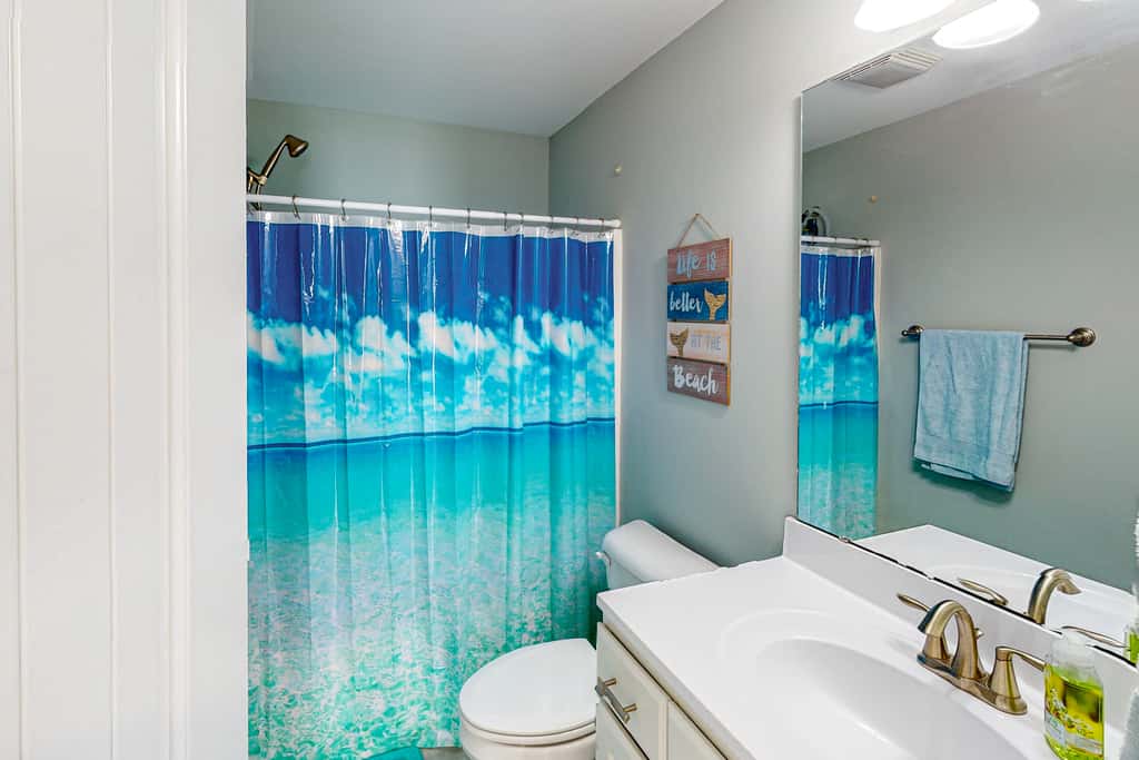 OAI37 Oak Island Oasis