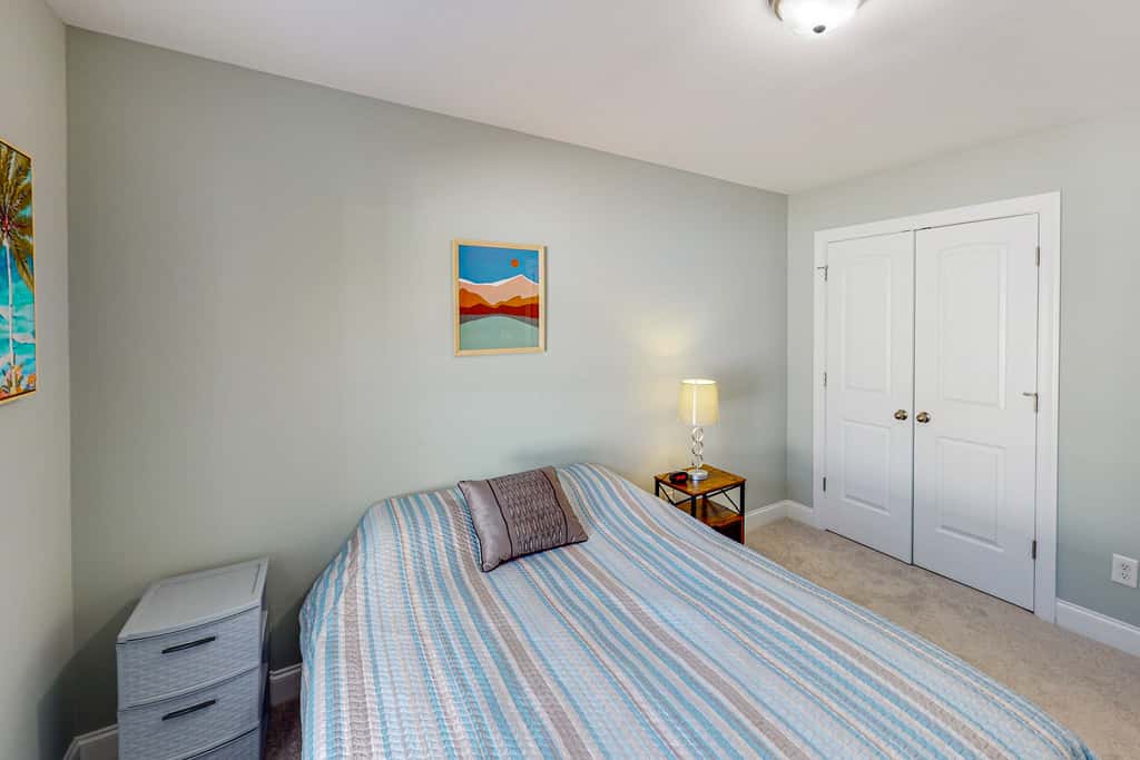 OAI37 Oak Island Oasis