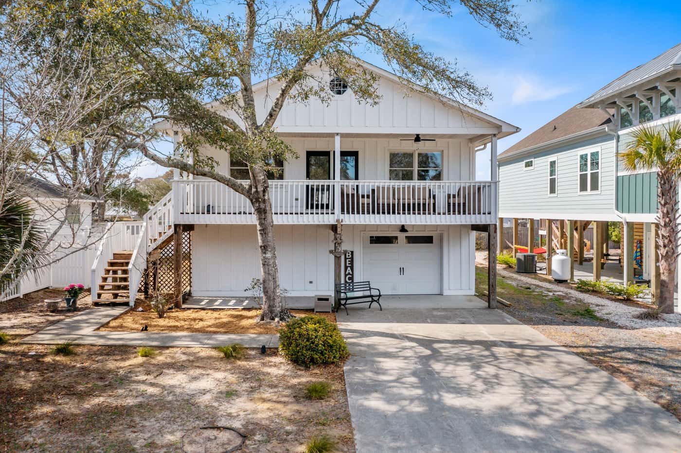 OAI42 Golden Oasis | 4 Bed Oak Island, NC House | Vacasa