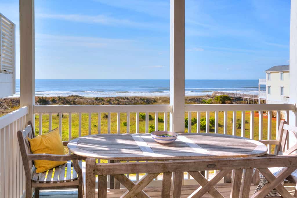 Pelican's Watch: Oceanfront | Deck | Pool