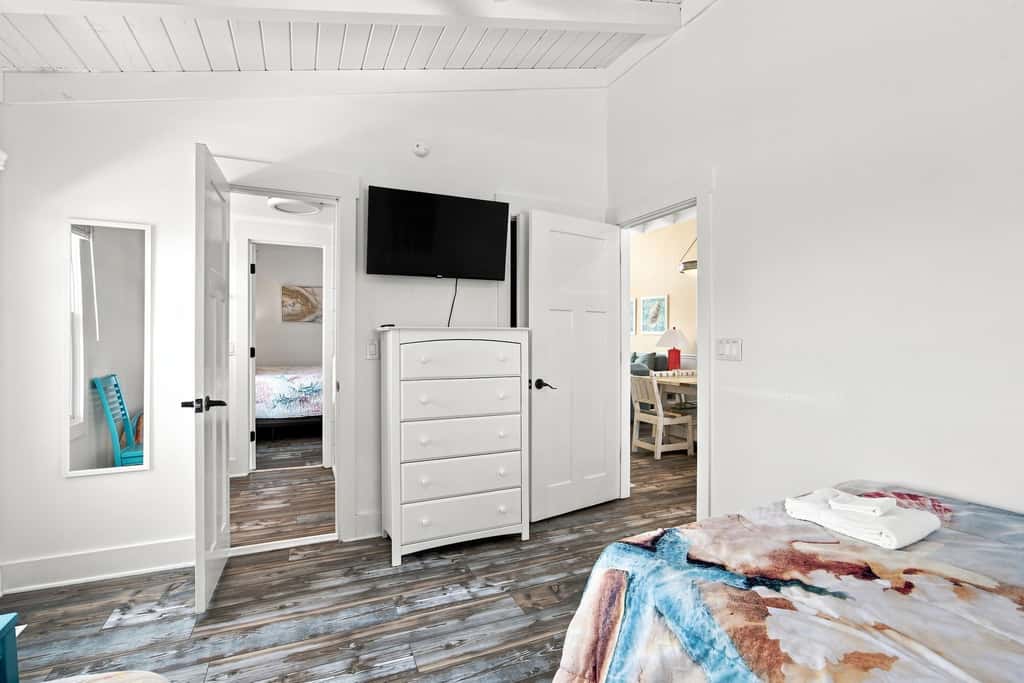 OIB23 Starfish Cottage