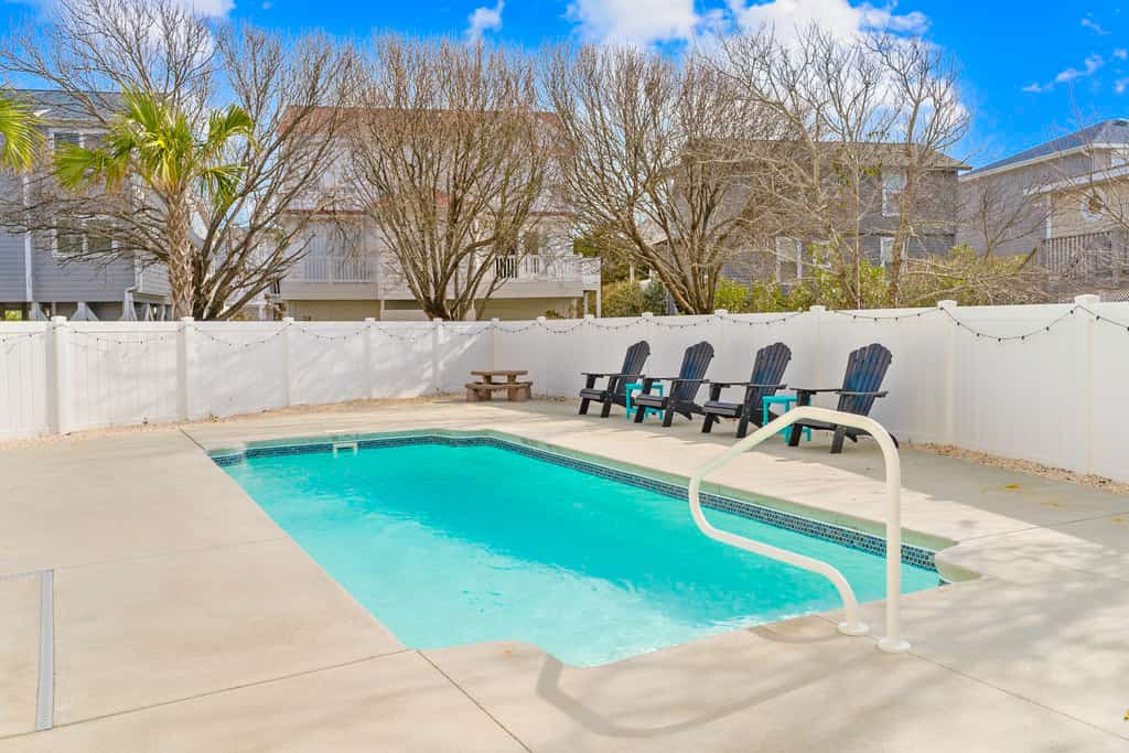 Isle Be Back:Dog Friendly | Private Pool | Balcony