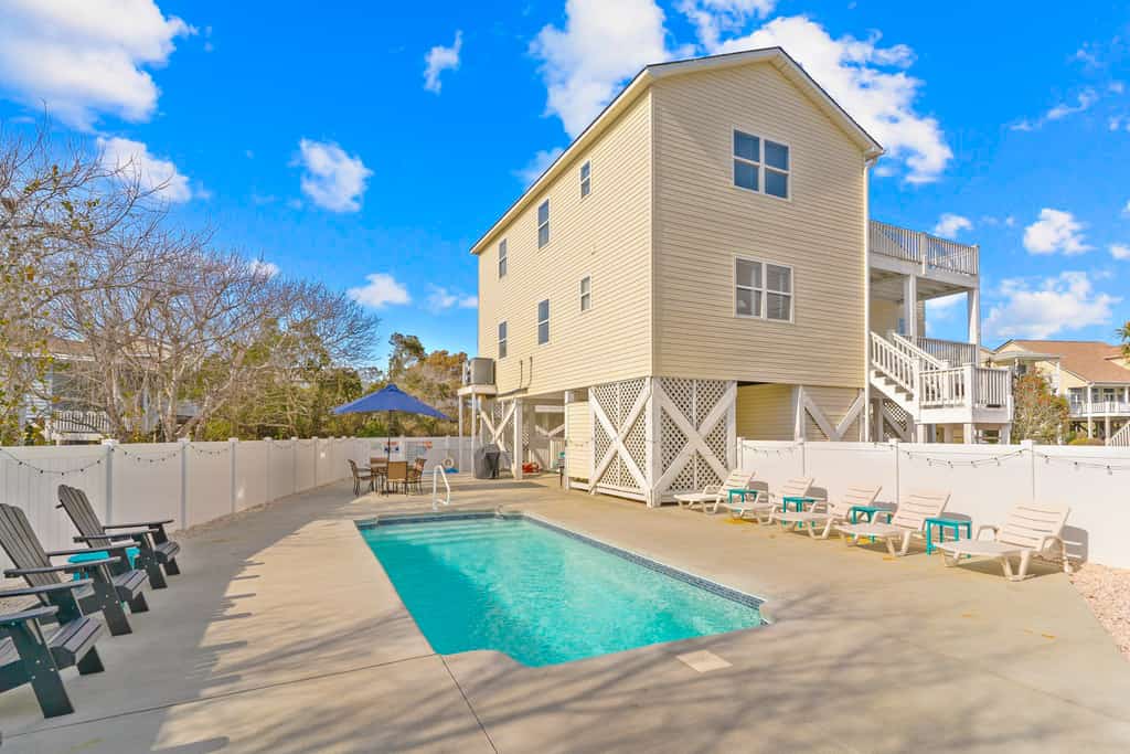 Isle Be Back:Dog Friendly | Private Pool | Balcony
