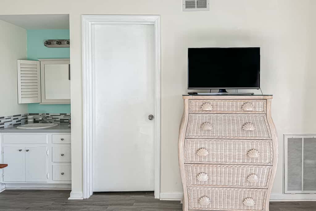 OIB57 The Turquoise Pearl