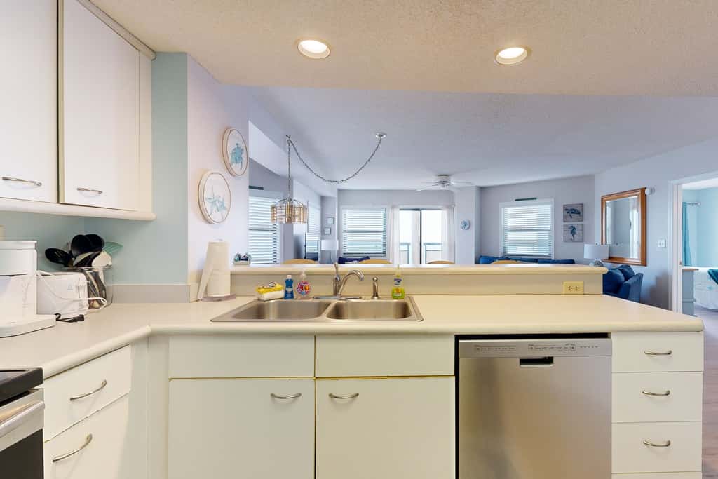 OIB73 Kat Cove 1