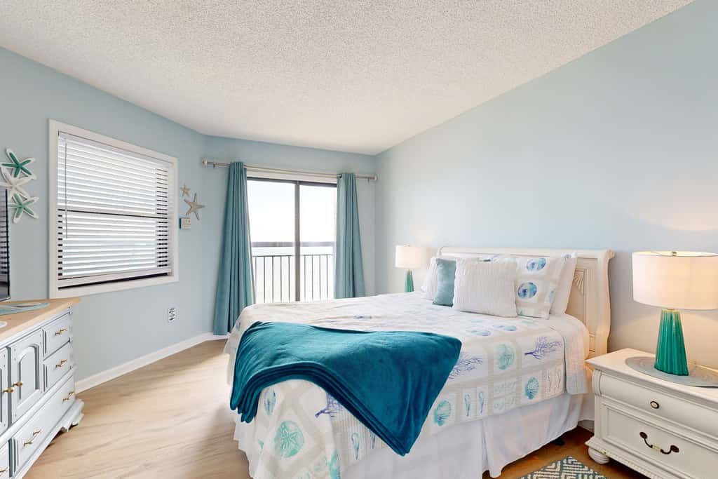 OIB73 Kat Cove 1