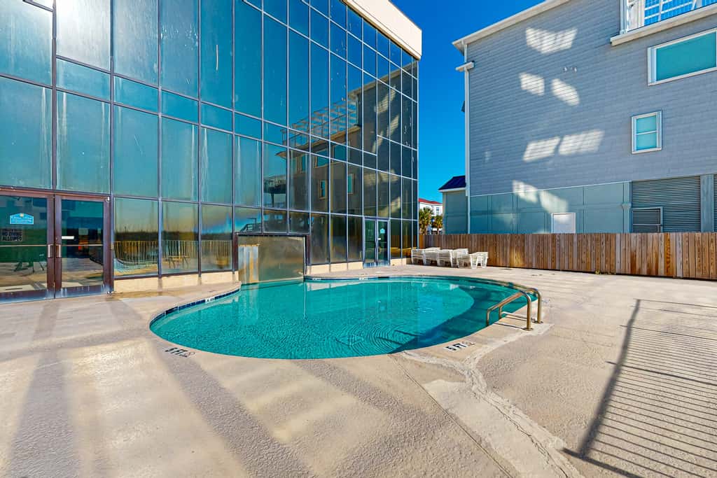 OIB73 Kat Cove 1