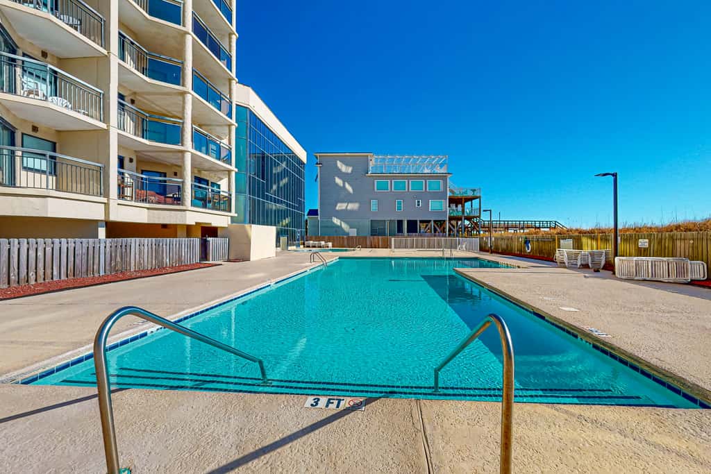 OIB73 Kat Cove 1