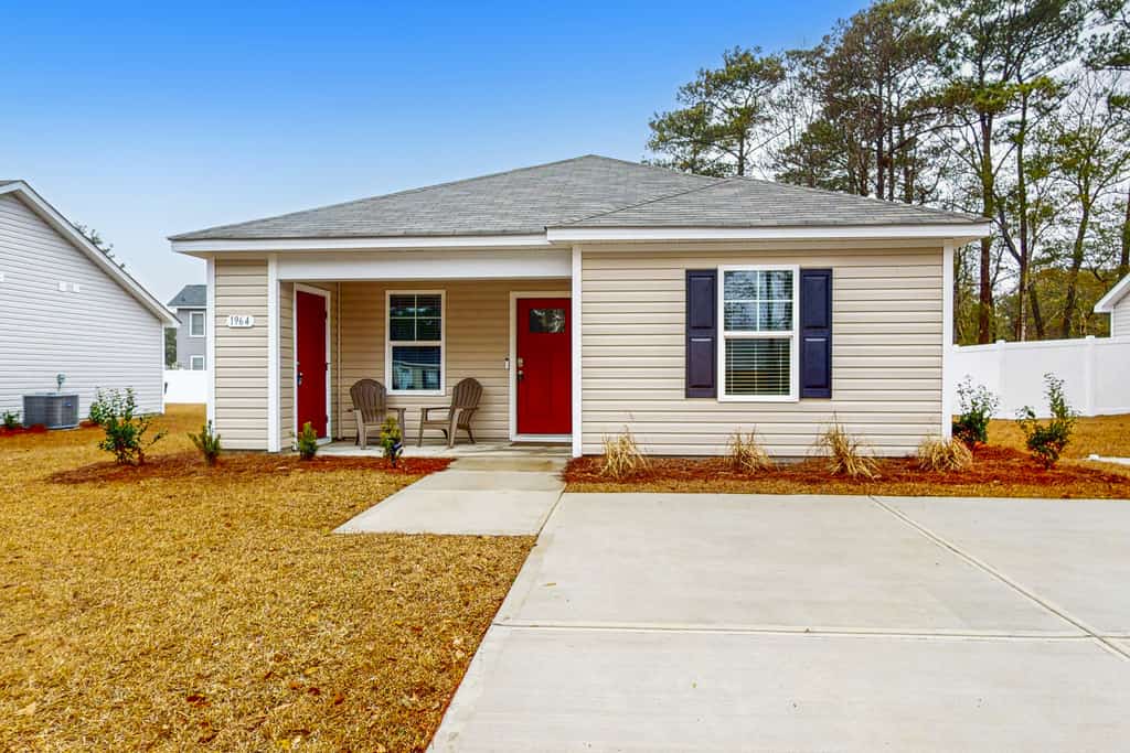 Coastal Pines 2: Close to beach & attractions