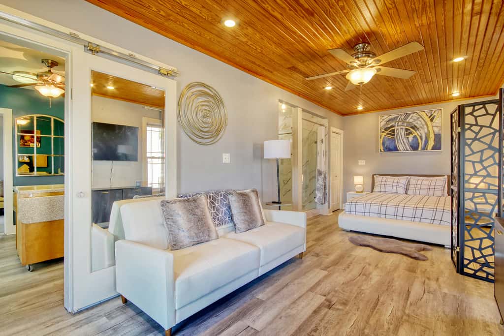 SH01 Shallotte Cottage