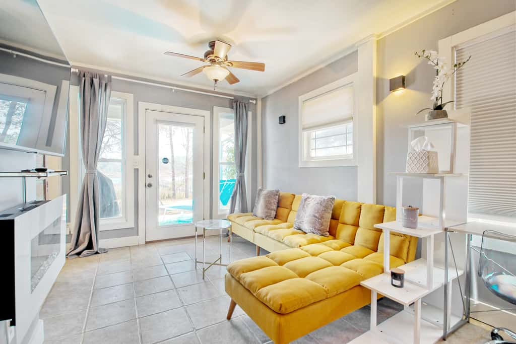 SH01 Shallotte Cottage