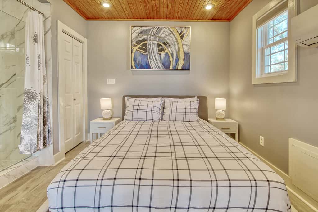 SH01 Shallotte Cottage