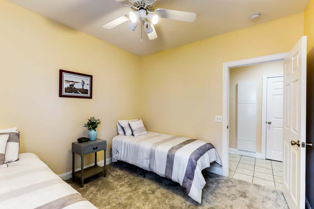 STJ16 Mystic Marina, Unit 204