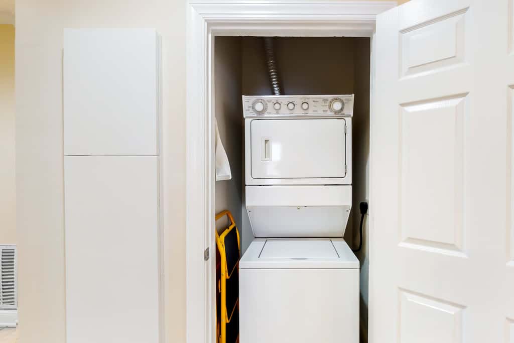 STJ16 Mystic Marina, Unit 204