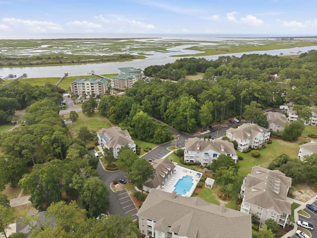 SB05 Blue Heron Hideaway