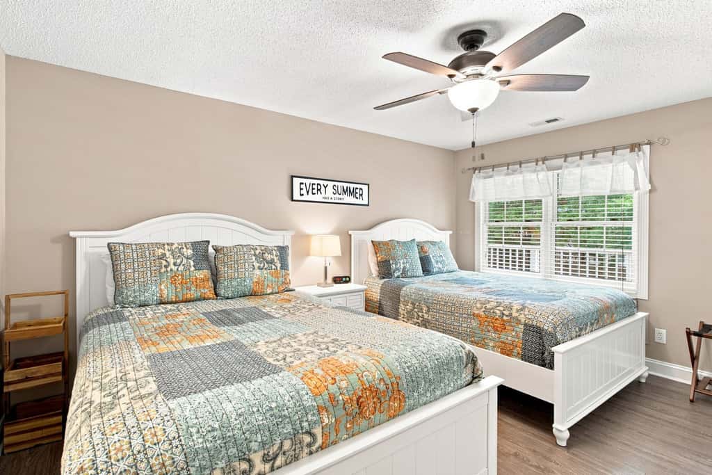 SB05 Blue Heron Hideaway