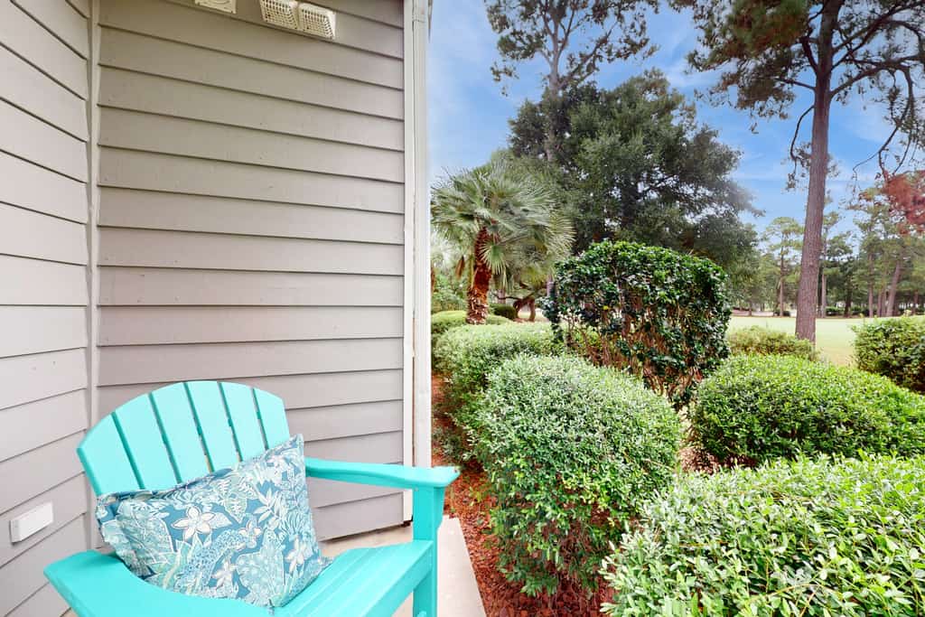Back 9 and Beach Time: Fairway View Condo