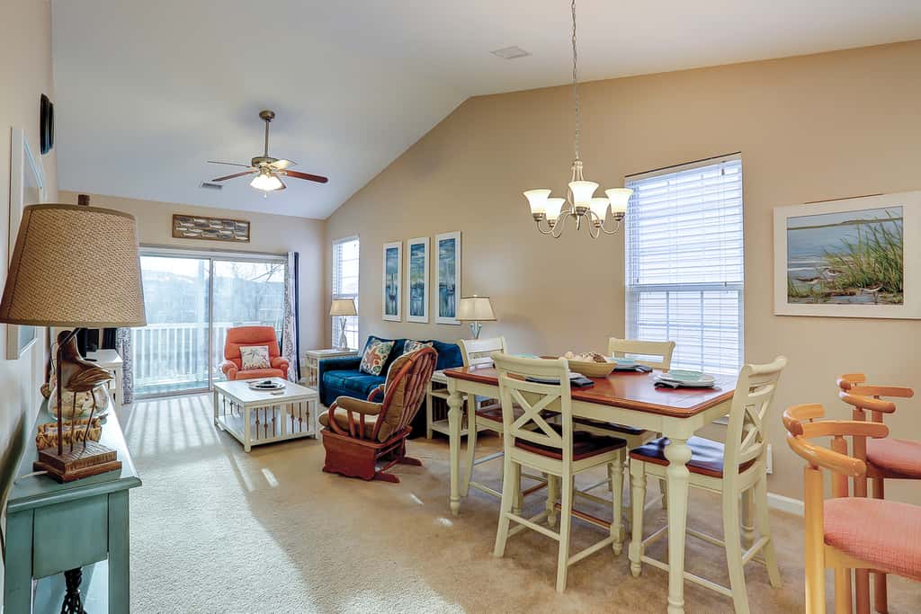 SB28 Coral Hideaway