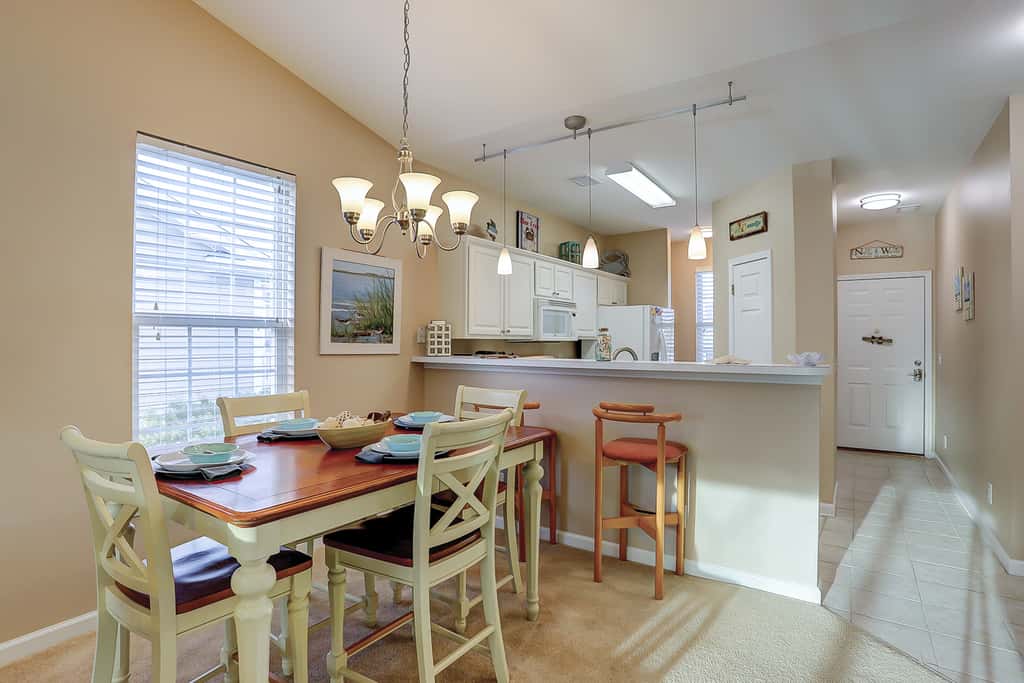 SB28 Coral Hideaway
