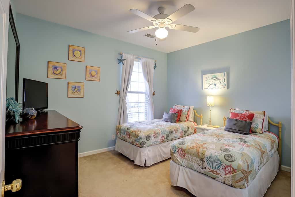 SB28 Coral Hideaway