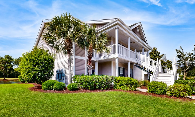 Chasing Sunsets: Waterfront condo with pool, tennis, bikes & lagoon/golf views - near the beach