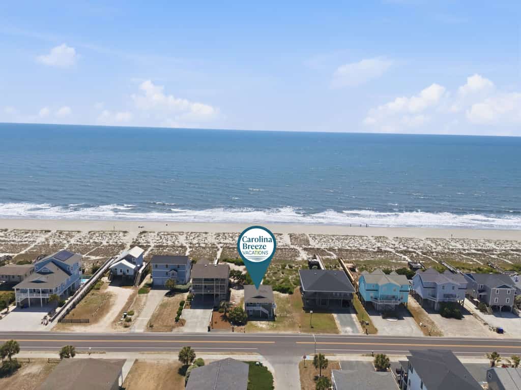 Inviting Oceanfront Home w/Covered & Screened-In Porches, Free WiFi, Sundeck, AC
