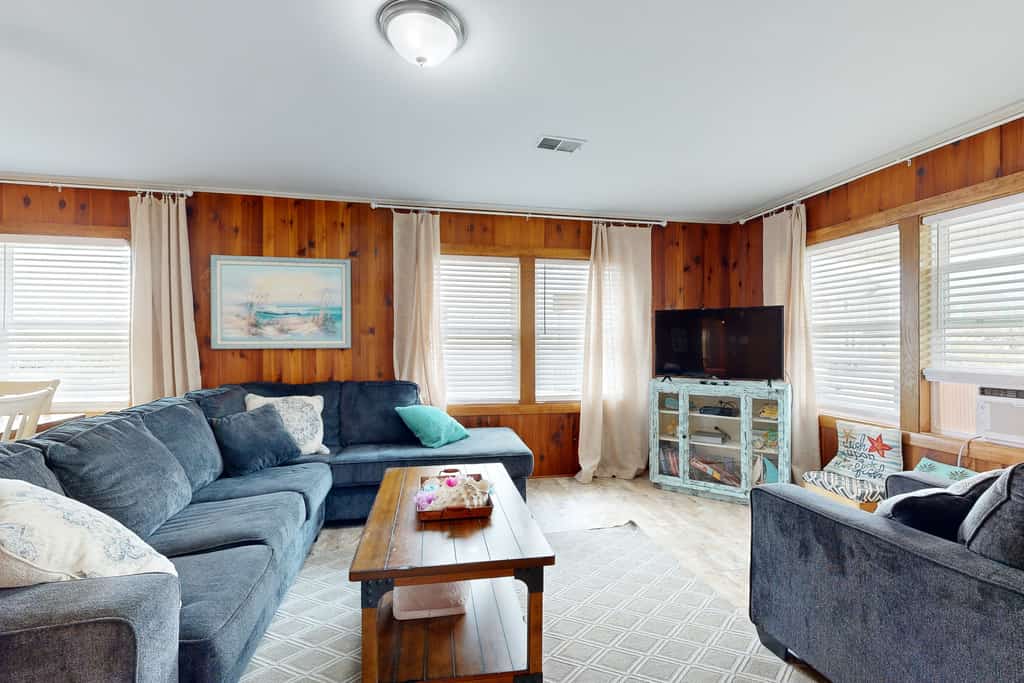 Dog-Friendly House Just Steps From Beach w/Free WiFi, Central AC, W/D, Patio