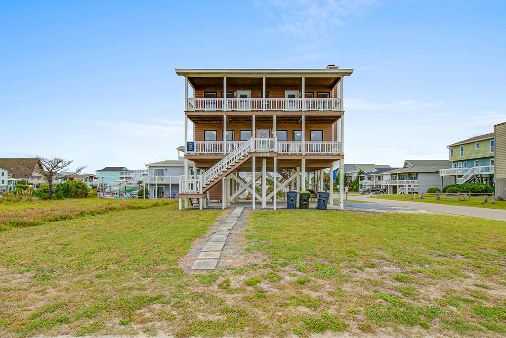 HB180 Shiloh By The Sea