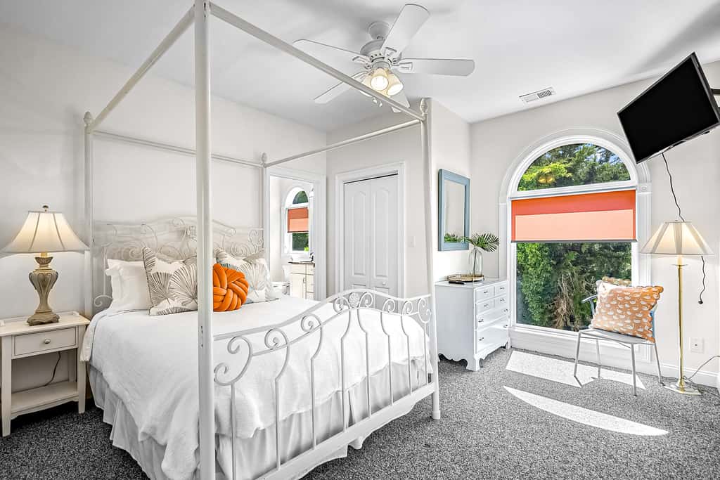 HB281 Sunset Villa