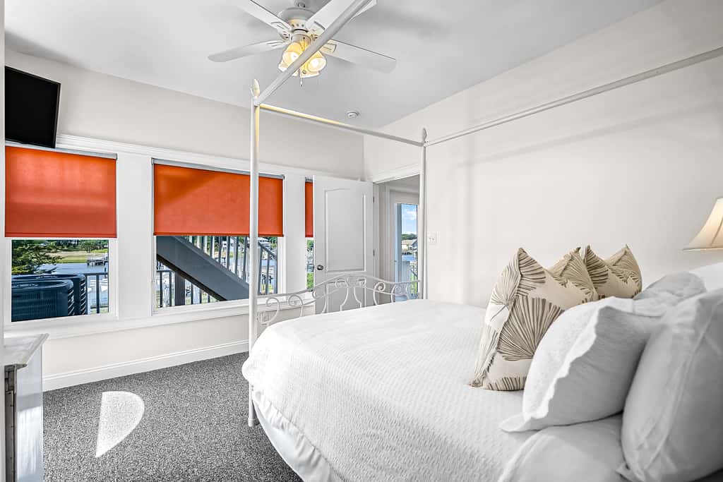HB281 Sunset Villa