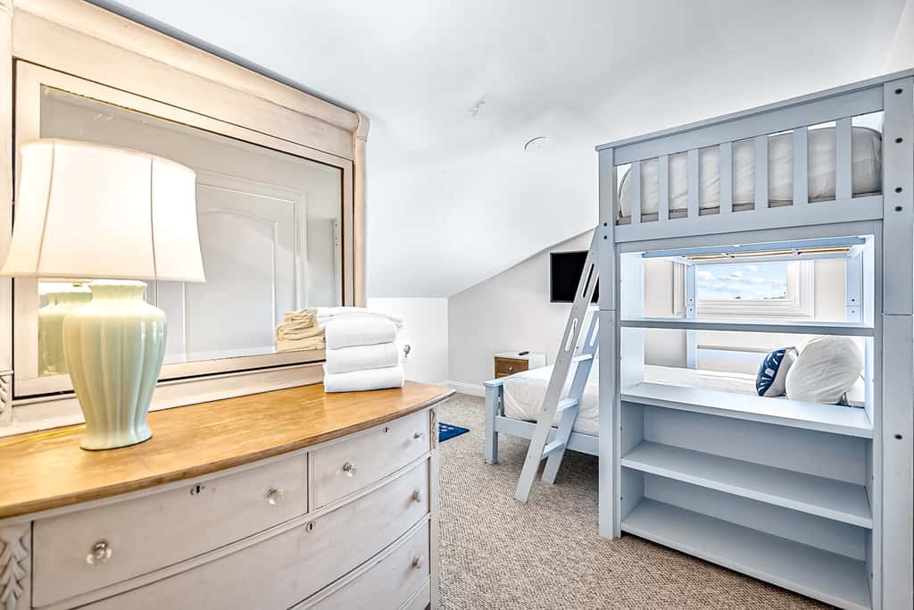 HB281 Sunset Villa