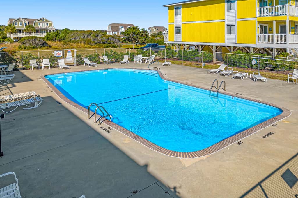 HB272 Sunshine Ally - Captain's  Villa 9-C