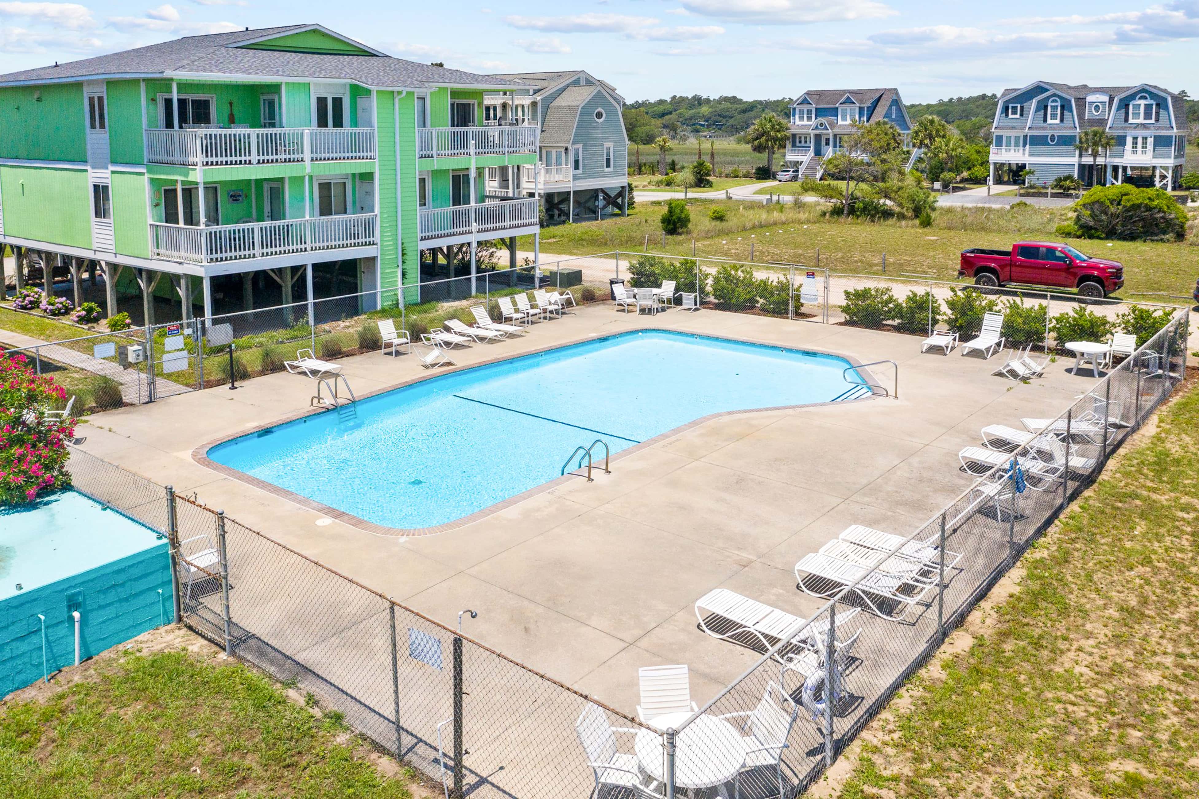 HB242 Captain's Villa 6-B
