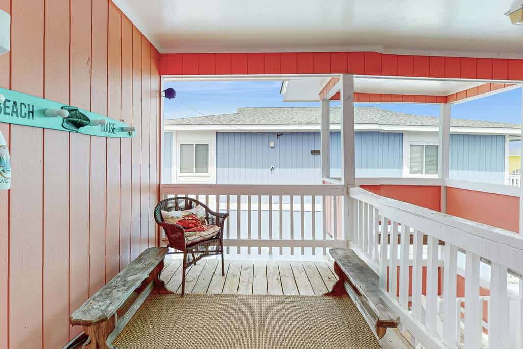 HB242 Captain's Villa 6-B