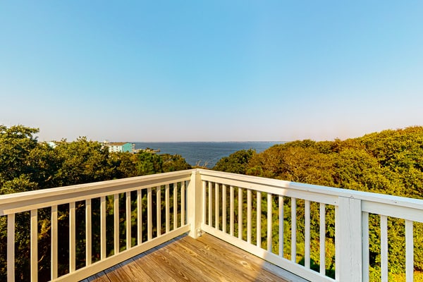 Sound view home with large deck and close proximity to the beach