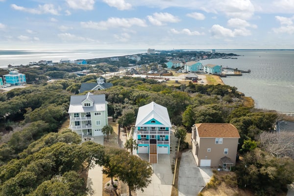 Sound view home with large deck and close proximity to the beach