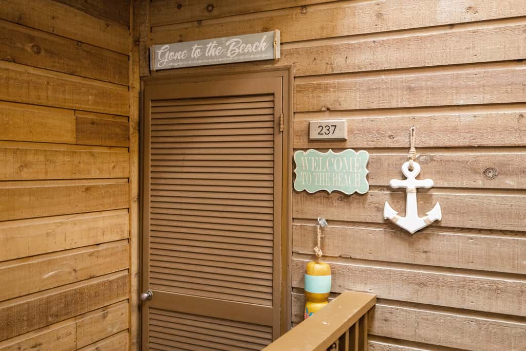 ABPAB155 A Place At The Beach 237